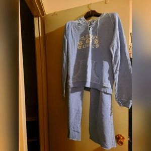 Hooded Athletic set, old navy, light blue. Acid washed.
